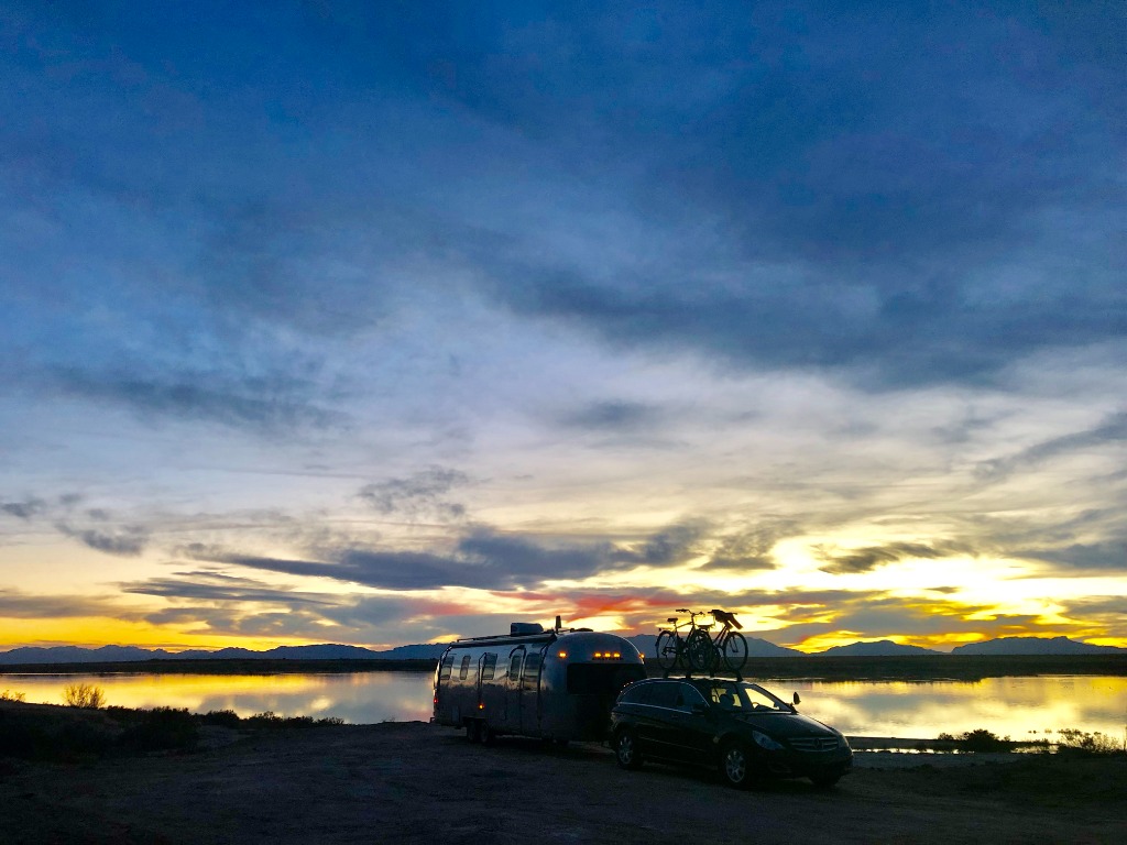 Airstream Excella 500 parked under starry night sky
